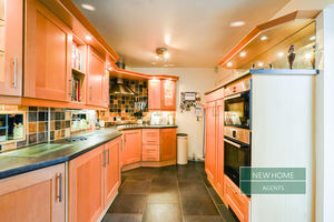 Photo 26- click for photo gallery